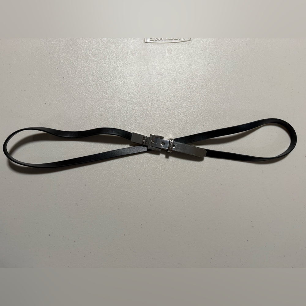 Michael Kors Black Thin Silver Buckle Belt Size XL Classic Minimalist